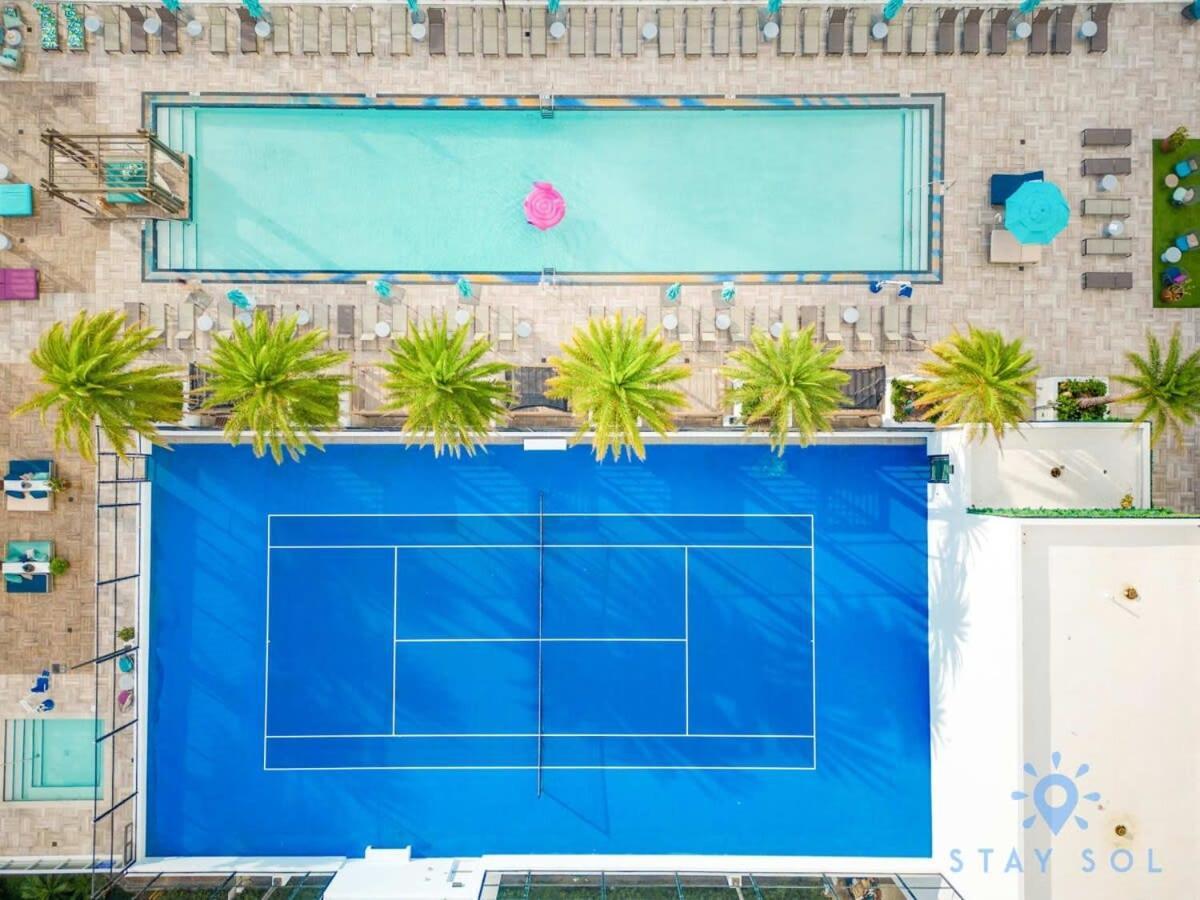 Wrap Around Balcony - Insane Views - Amazing Pools Apartment Hollywood Ngoại thất bức ảnh