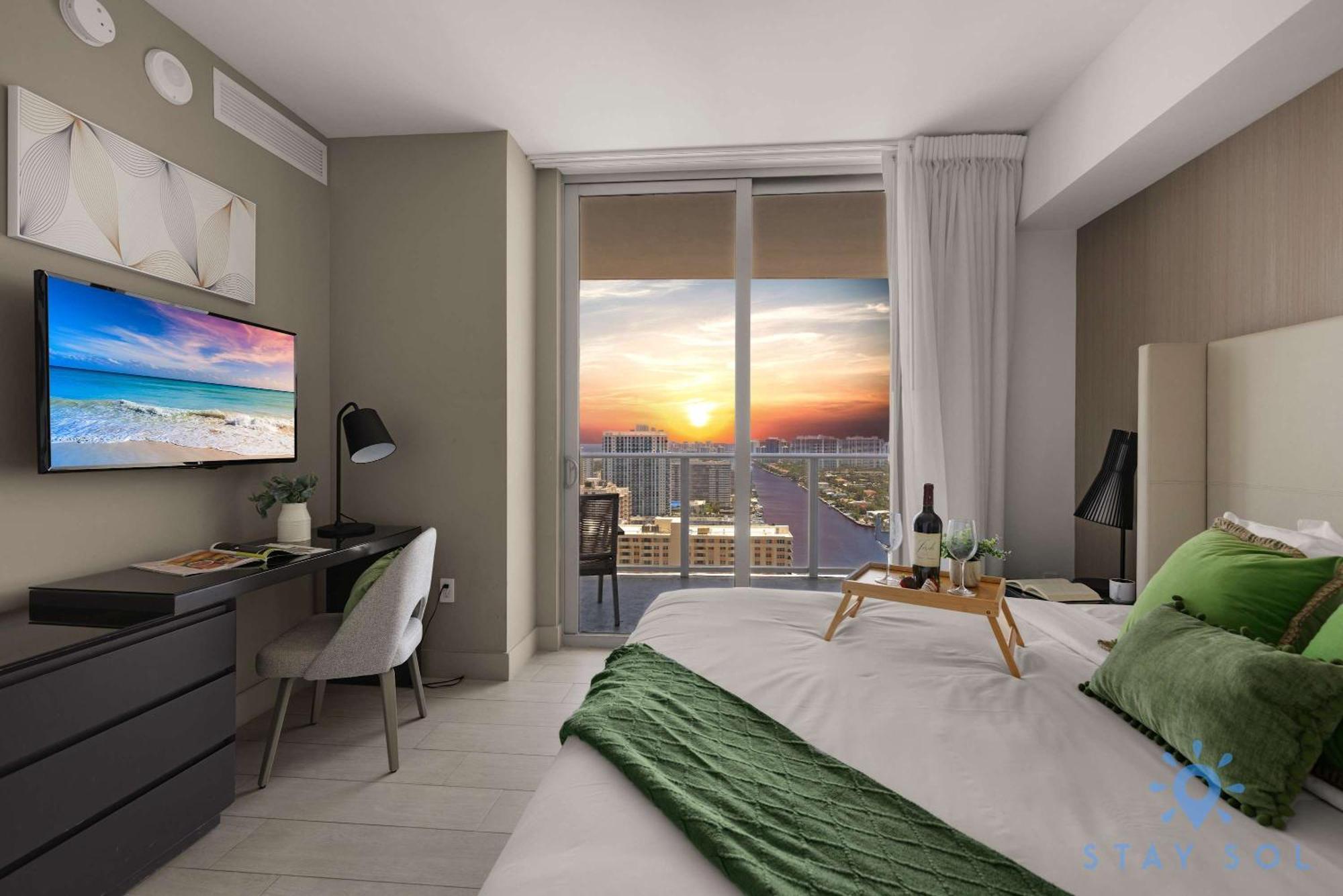 Wrap Around Balcony - Insane Views - Amazing Pools Apartment Hollywood Ngoại thất bức ảnh
